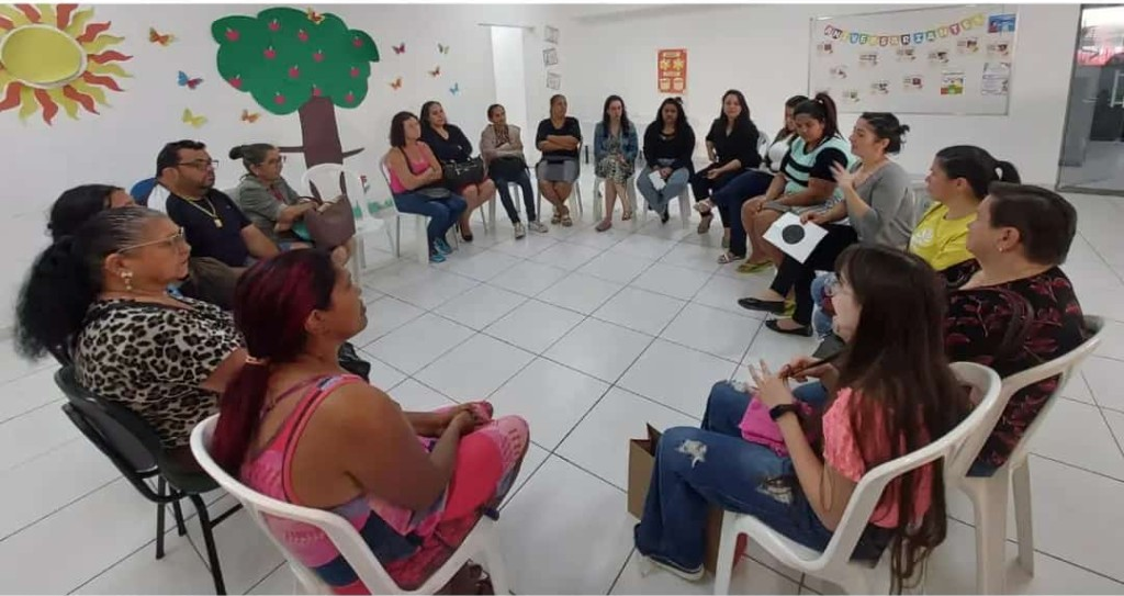 Encontros com Famílias - Grupo de Apoio Inicial